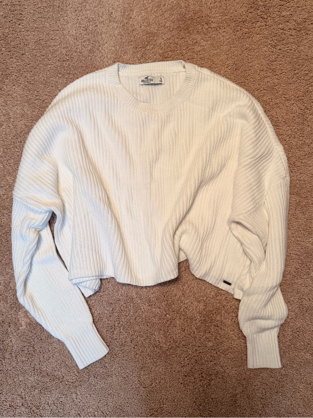 Hollister White Cropped Ribbed Sweater